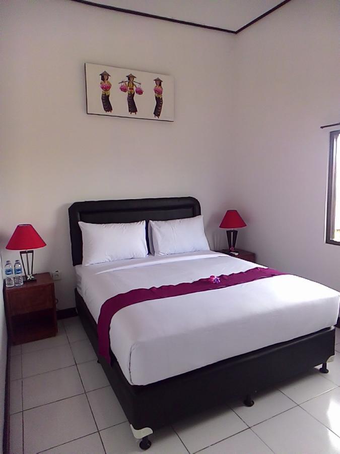 Sari Room Bed & Breakfast 누사두아 외부 사진