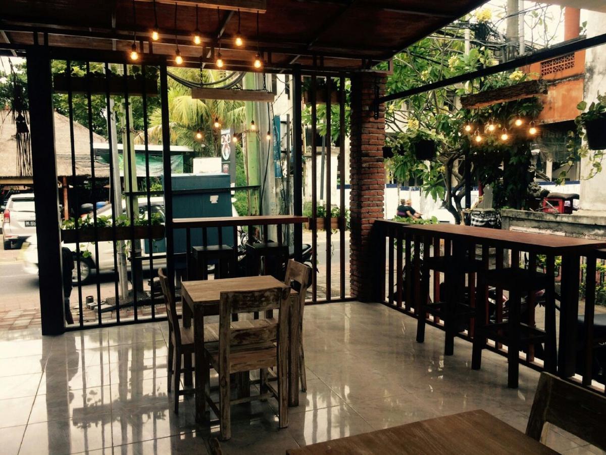 Sari Room Bed & Breakfast 누사두아 외부 사진